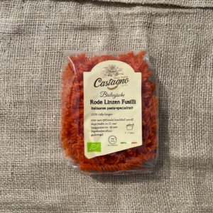 Pasta rode linzen fusilli